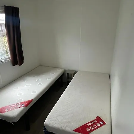 Mobile-home Dans Camping 4* 4/6 Personnes Campsite